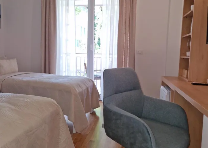 211 - Jadranka Kwatera prywatna *